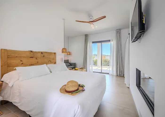 Boutique Mi Almazara Отель 4*